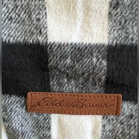 Eddie Bauer..Checkered Plaid Dog Vest Jacket. - Picture 3 of 6